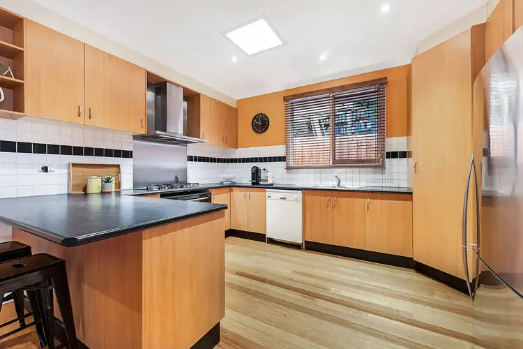 Third view of Homely townhouse listing, 2/20 Therese Avenue, Mount Waverley VIC 3149