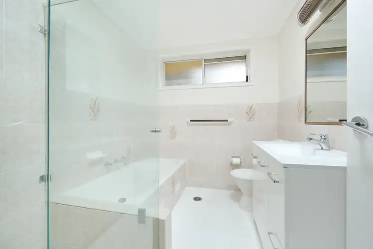 Fifth view of Homely villa listing, 7/104-106 Arcadia Street, Penshurst NSW 2222