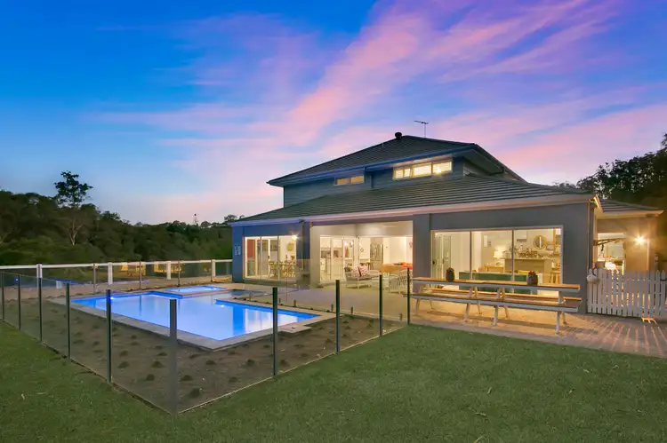 607E Upper Brookfield Road, Upper Brookfield QLD 4069