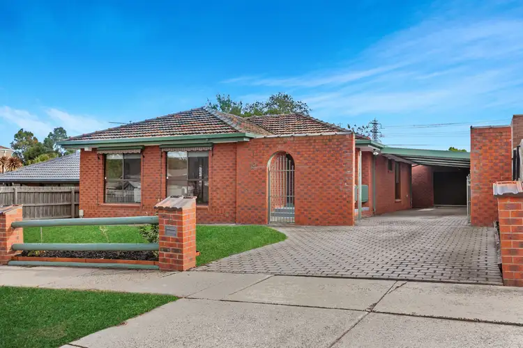 19 Thompson Circuit, Mill Park VIC 3082