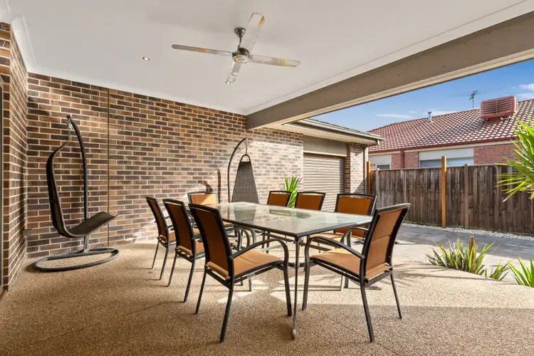 Sixth view of Homely house listing, 10 Eucalypt Court, Drouin VIC 3818