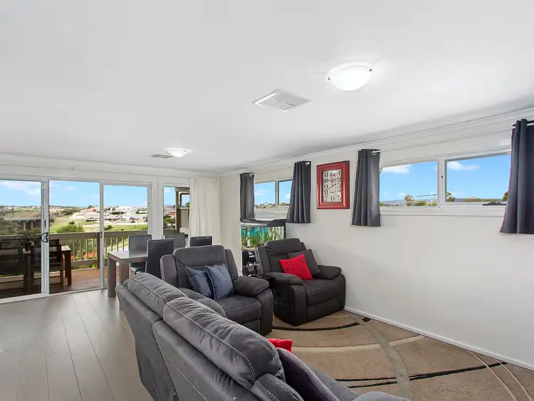 Fifth view of Homely house listing, 8 Semillon Circuit, Reynella SA 5161
