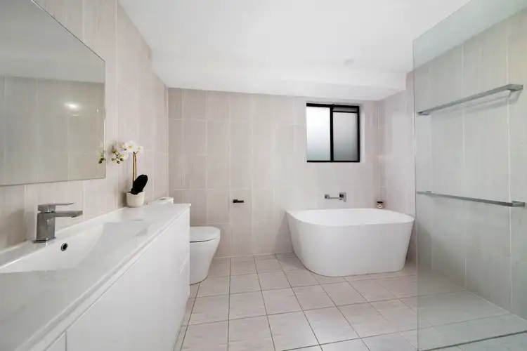 Sixth view of Homely house listing, 27 The Woods Circuit, Menai NSW 2234