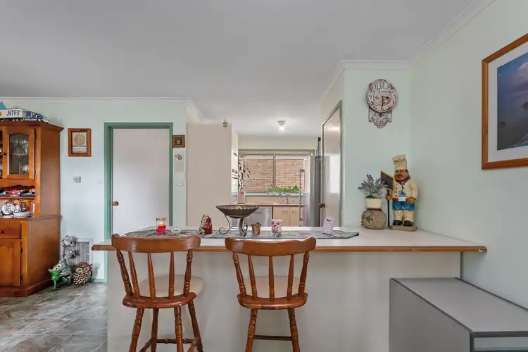 Second view of Homely house listing, 15 Chinnock Court, Craigieburn VIC 3064
