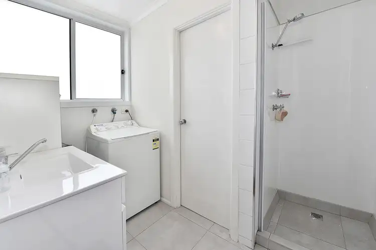 Fifth view of Homely unit listing, 4/24 George Street, Reservoir VIC 3073