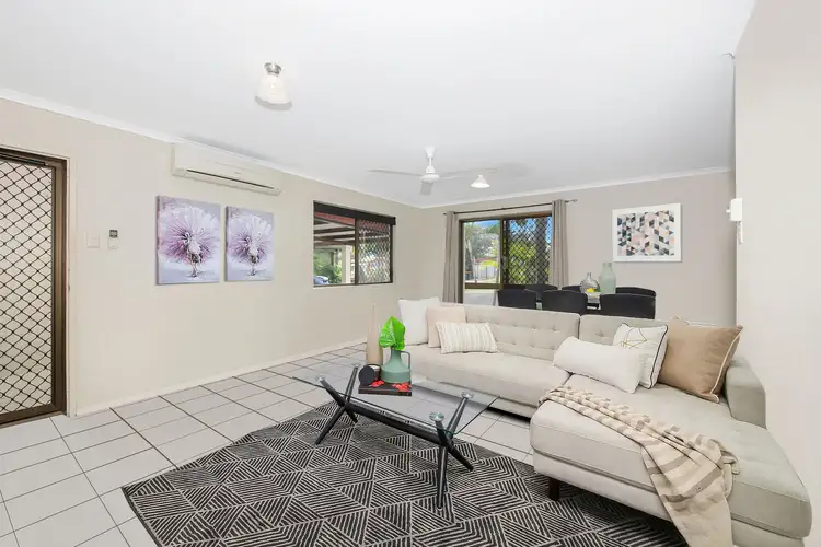 16 Salisbury Crescent, Kirwan QLD 4817