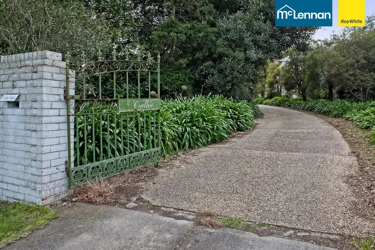 Second view of Homely house listing, 5 Crathie Court, Frankston VIC 3199