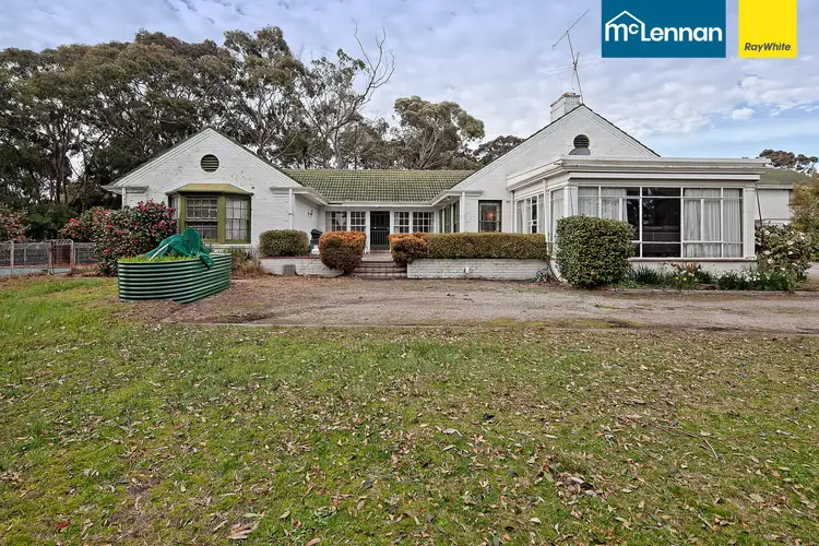 Third view of Homely house listing, 5 Crathie Court, Frankston VIC 3199