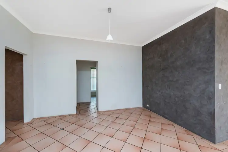 Sixth view of Homely house listing, 5 Emerald Lane, Bullsbrook WA 6084