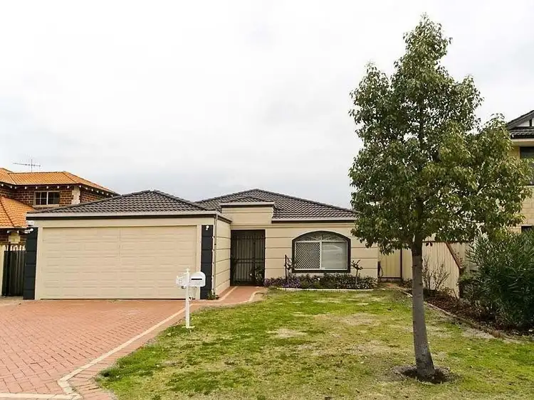 13 Kardan Circuit, Karawara WA 6152