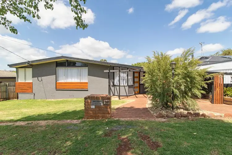 36 Debra Street