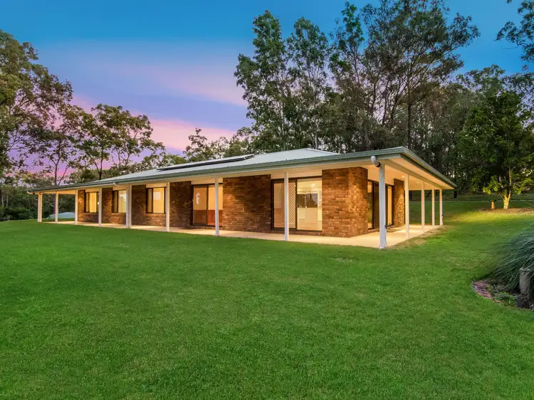 7 Mendooran Court, Oxenford QLD 4210