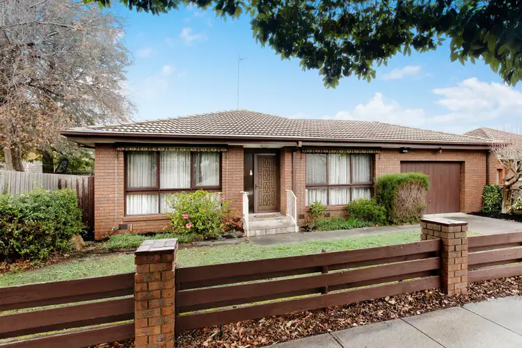 1 Anzac Street, Murrumbeena VIC 3163
