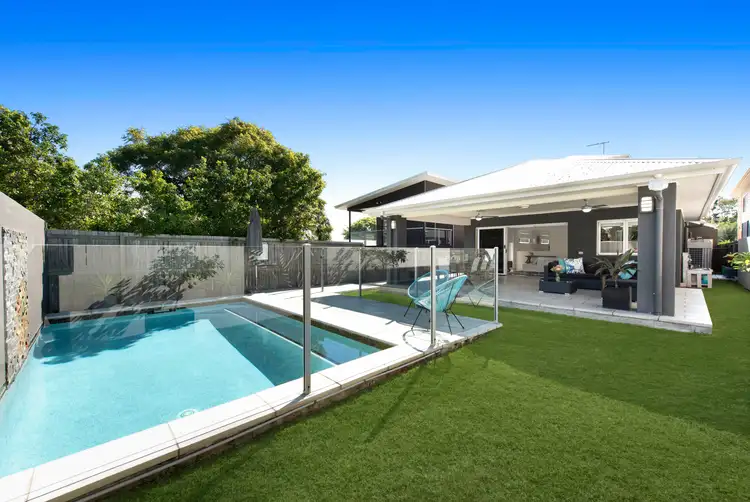 Sixth view of Homely house listing, 27 Paris Avenue, Morningside QLD 4170