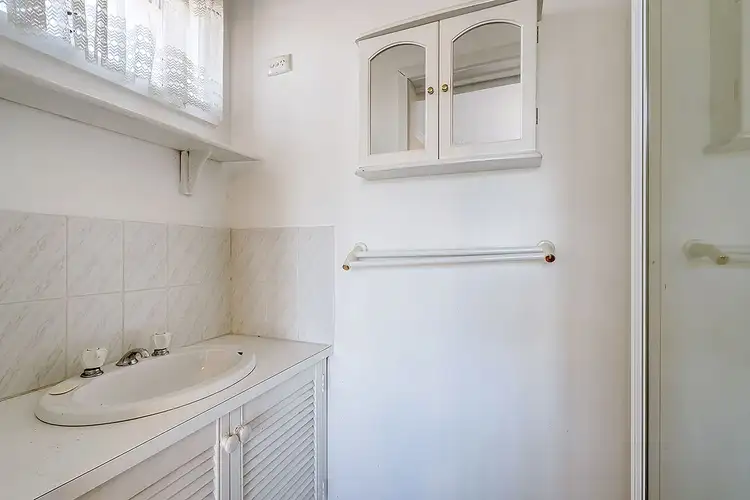 Seventh view of Homely house listing, 92 Hothlyn Drive, Craigieburn VIC 3064