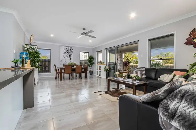Main view of Homely house listing, 7 Cromwell Court, Doolandella QLD 4077