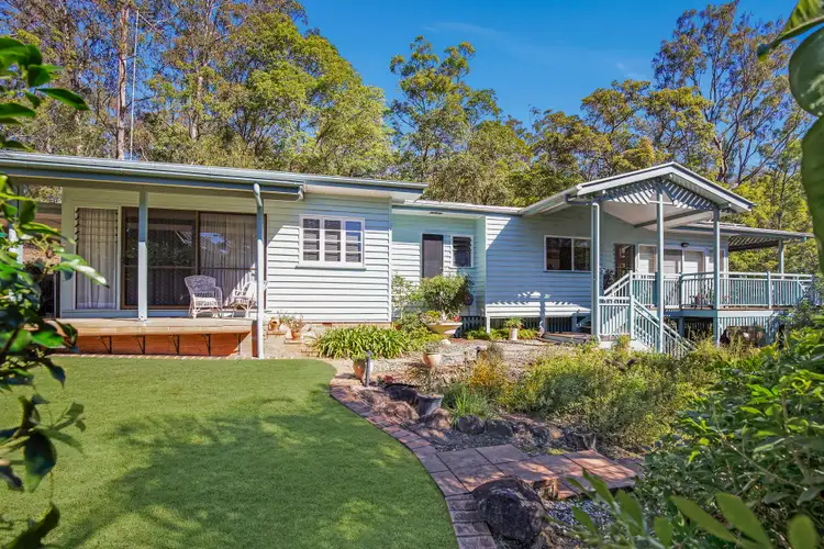 54 Gordon Road, Bardon QLD 4065