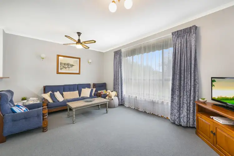 Sixth view of Homely house listing, 7 Cappella Court, Glen Waverley VIC 3150