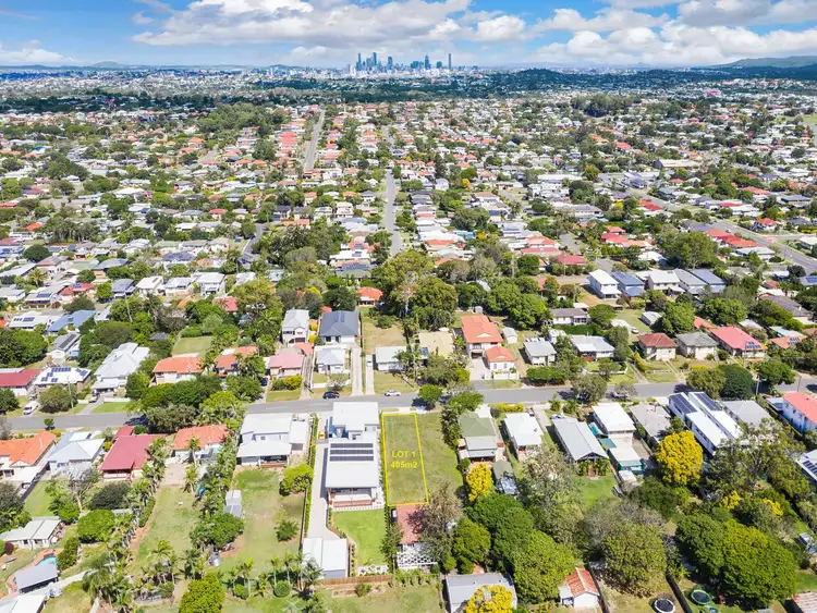 121 Main Avenue, Wavell Heights QLD 4012