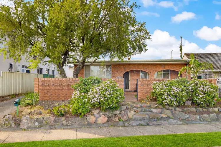 Main view of Homely house listing, 2/8 Bradbury Avenue, Campbelltown NSW 2560