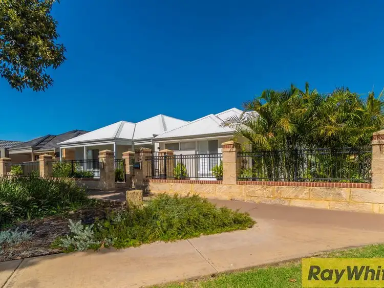 8 List Lane, South Guildford WA 6055