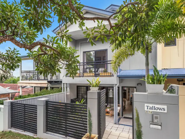 Main view of Homely townhouse listing, 2/16 Goldsbrough Road, Taringa QLD 4068