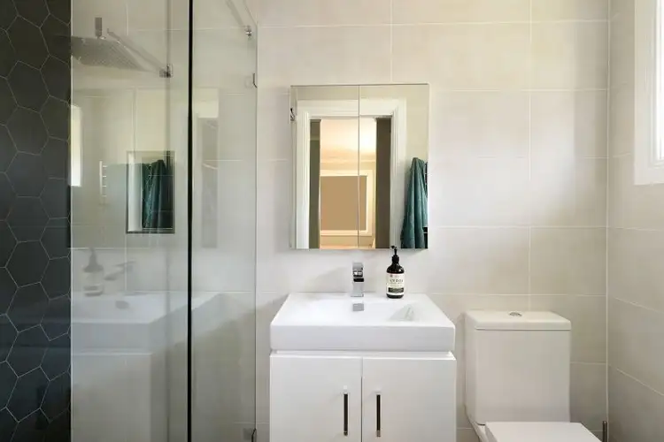 Sixth view of Homely house listing, 10 Mann Crescent, Moss Vale NSW 2577