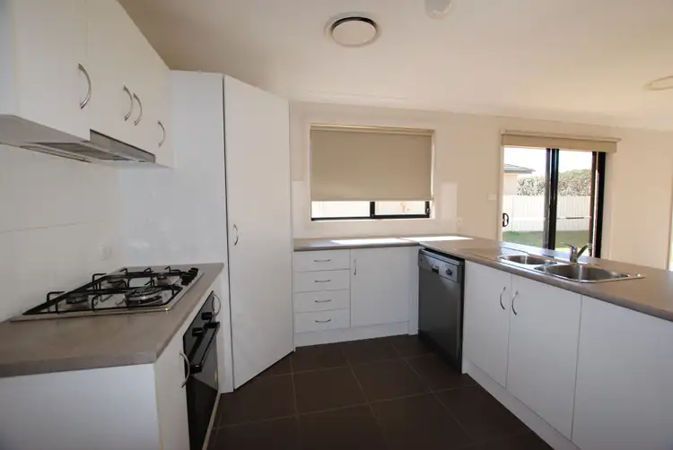 Fifth view of Homely house listing, 42 Gillmartin Drive, Griffith NSW 2680