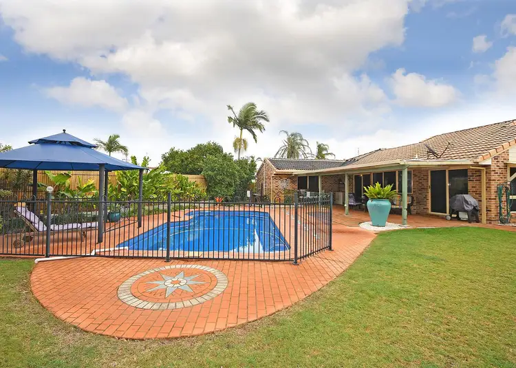 10 San Marco Court, Urangan QLD 4655