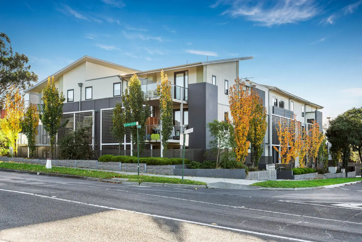 Main view of Homely apartment listing, 14/1219-1221 Riversdale Road, Box Hill South VIC 3128