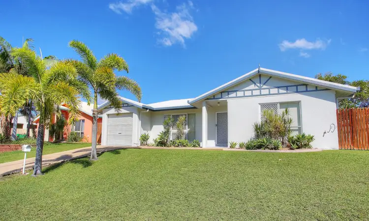 71 Templeton Crescent, Douglas QLD 4814