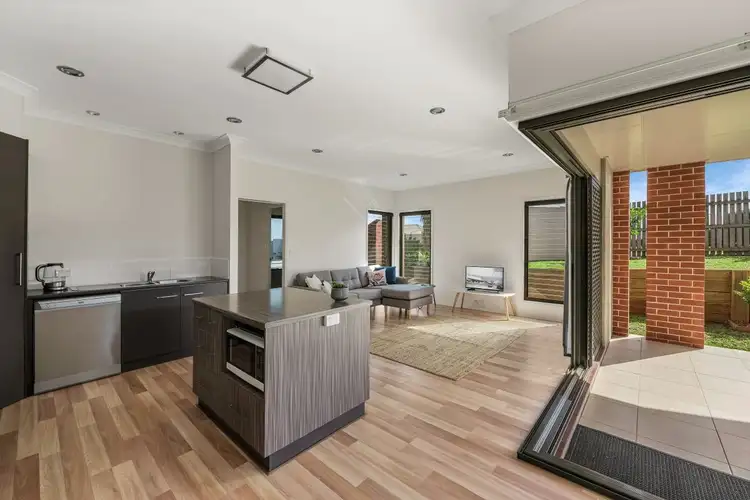 Fifth view of Homely unit listing, 2/11-13 Susie Court, Highfields QLD 4352