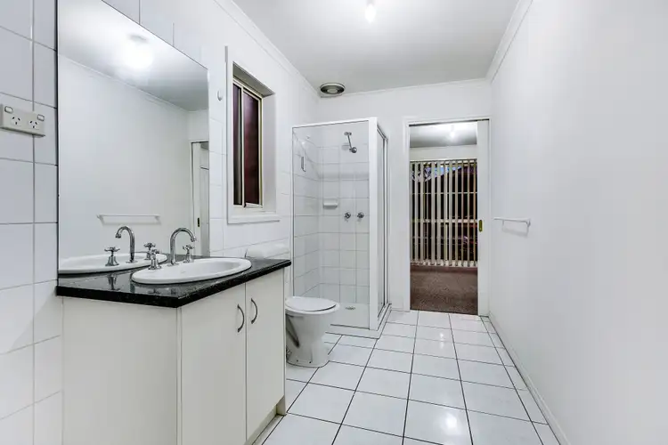 Fifth view of Homely unit listing, 5/4 Barak Court, Frankston VIC 3199