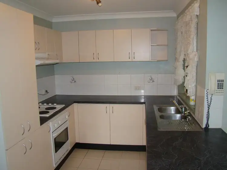 Fourth view of Homely house listing, 4 Paradise Close, Plumpton NSW 2761