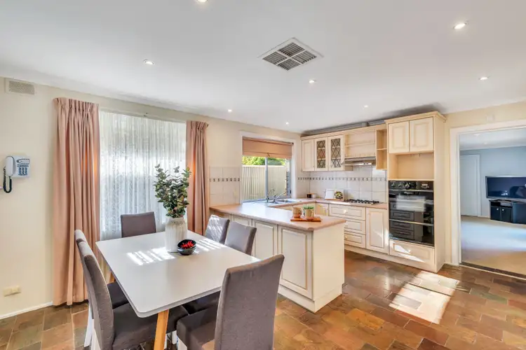 33 Saturn Crescent, Modbury North SA 5092