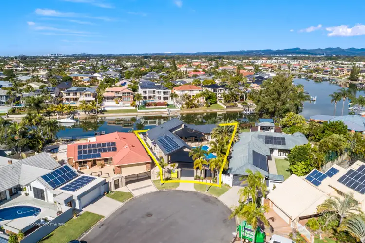 8 White Heather Court, Benowa Waters QLD 4217