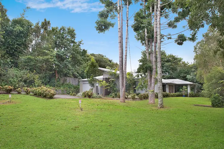 47 Western Avenue, Montville QLD 4560