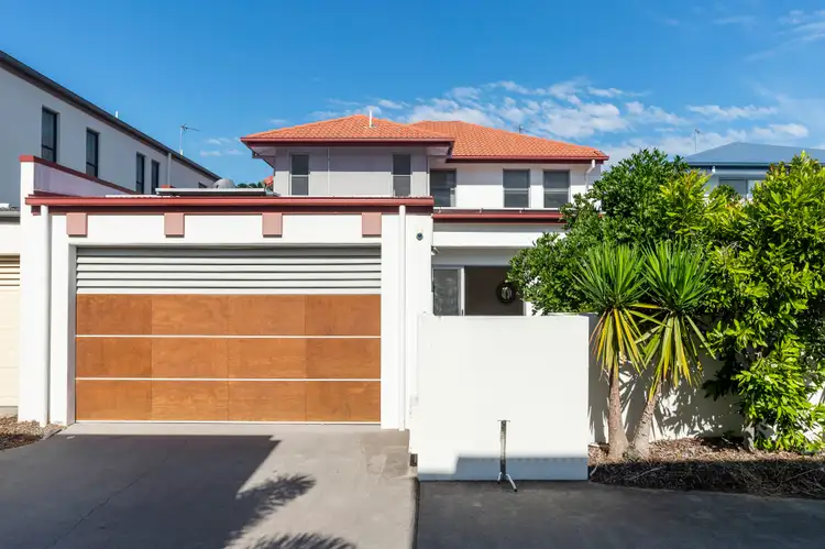 49 Harbour Rise, Hope Island QLD 4212