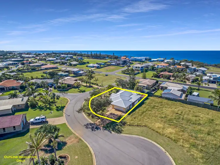 Second view of Homely house listing, 3 Tarni Street, Coral Cove QLD 4670