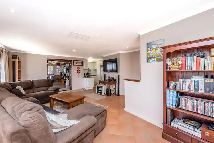 Fifth view of Homely house listing, 5 Mallee Court, Mount Tarcoola WA 6530