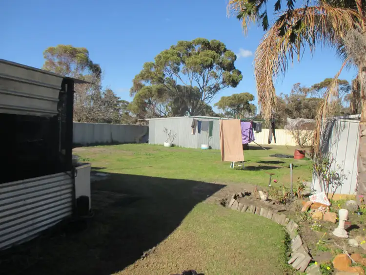 Fifth view of Homely house listing, 9 Bond, Katanning WA 6317