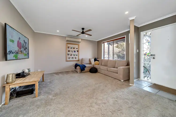 Second view of Homely house listing, 22 Reader Court, Banks ACT 2906