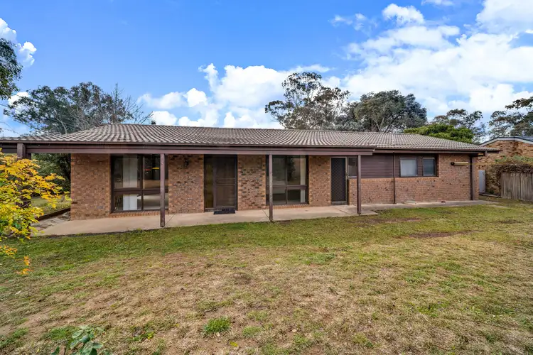 27 Lyall Crescent, Kambah ACT 2902