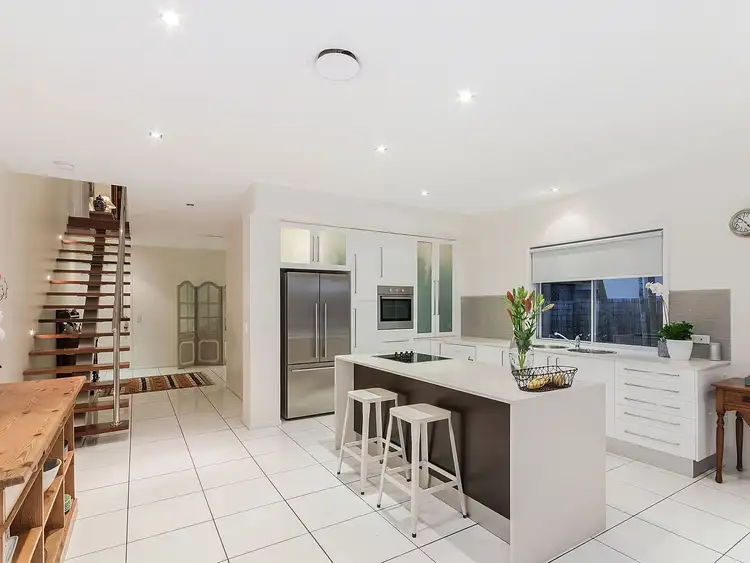Main view of Homely other listing, 2/3 Bali Avenue, Palm Beach QLD 4221