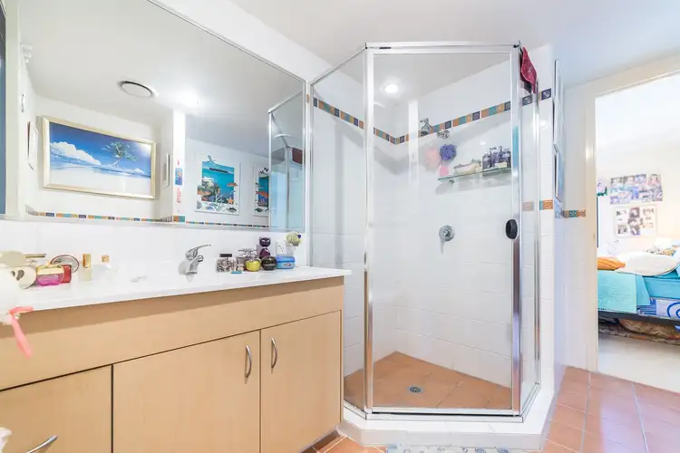 Sixth view of Homely unit listing, 9/5-7 Railway Street, Southport QLD 4215