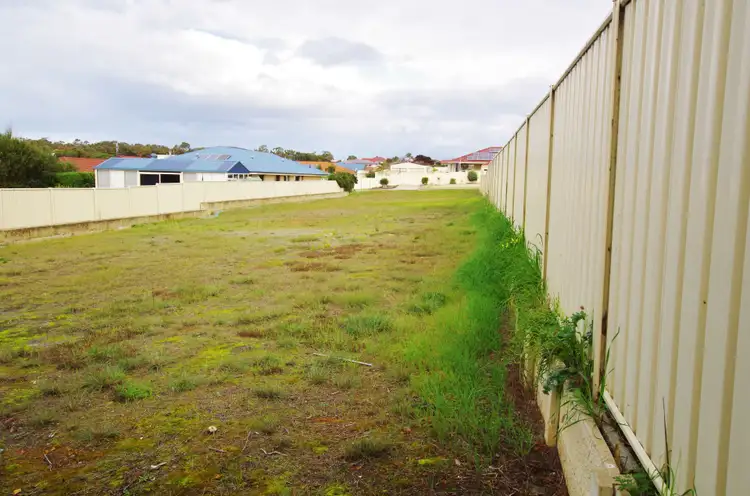 18 Butts Road, Yakamia WA 6330