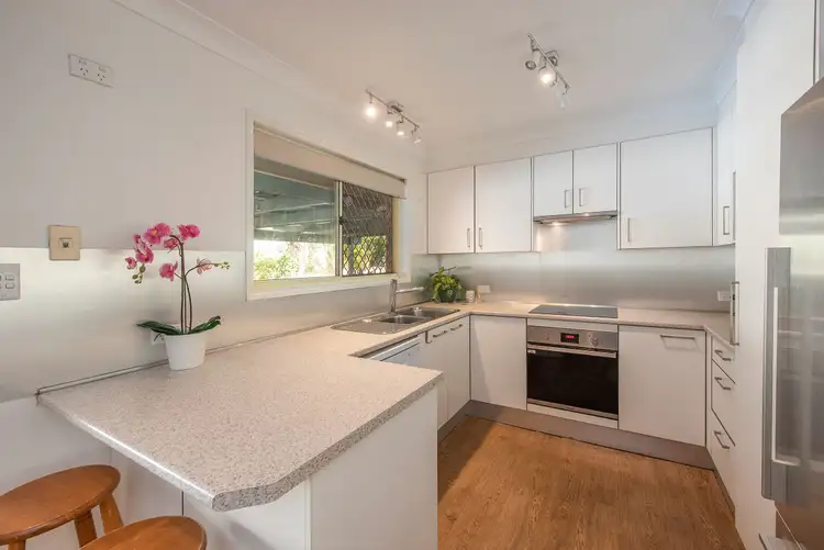 Third view of Homely house listing, 10 Hanby Court, Edens Landing QLD 4207