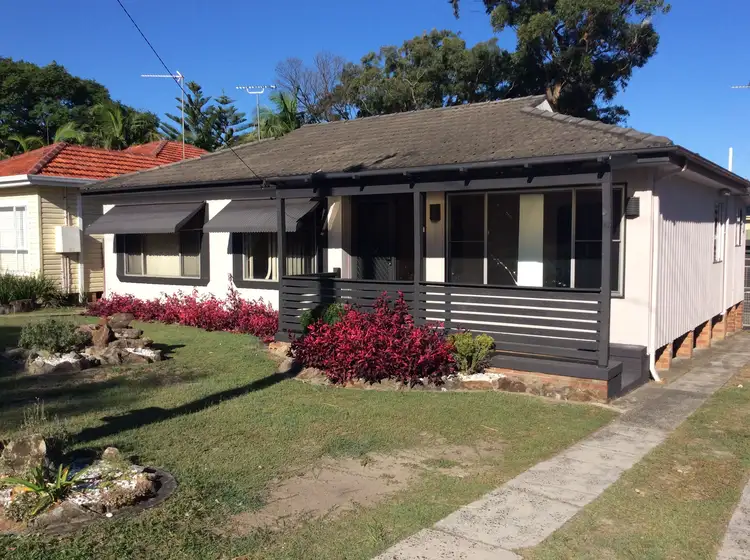 194 Railway Street, Woy Woy NSW 2256