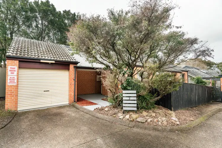 3/33 Lynburn Avenue, Bomaderry NSW 2541