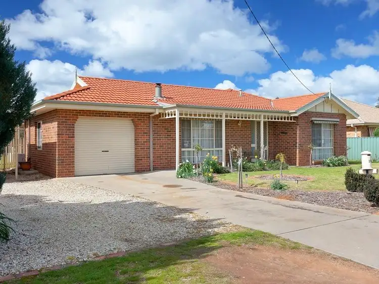 138 High Street, Howlong NSW 2643